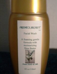 sweet herbs & oil facial wash